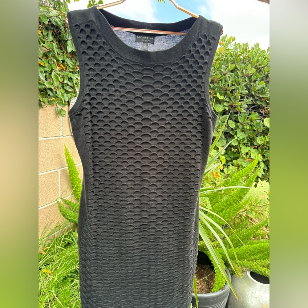 CONNECTED APPAREL Black Textured Sleeveless Dress